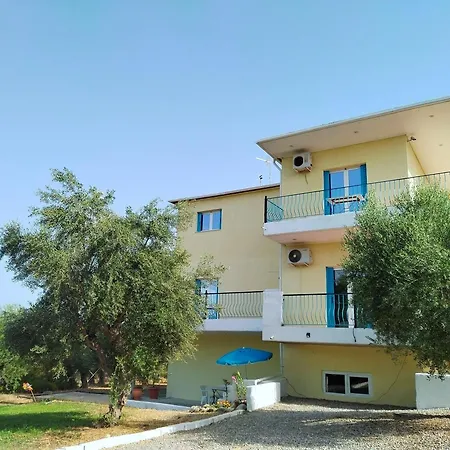 Peaceful Retreat In Olive Grove With Endless Views * Madena